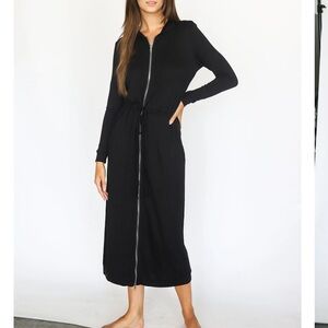 By Tess Maxi Hoodie  Black Long Sleeve Zip Front Dress XS